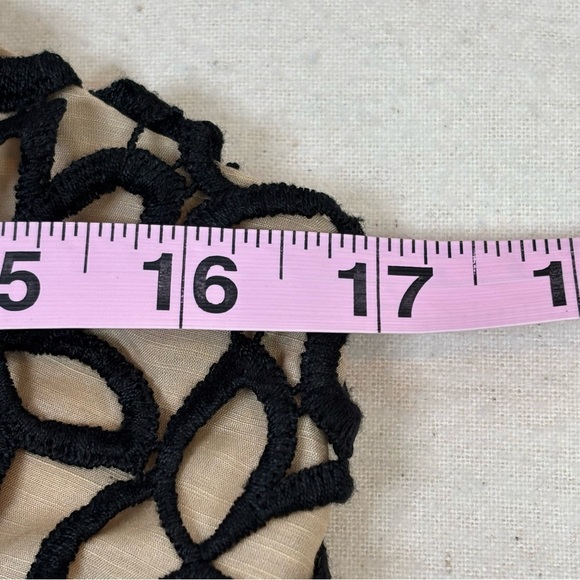 🏷️NWT Lela Rose for Neiman Marcus x Target Guipure Lace Sleeveless Top XS Lined - Picture 15 of 16